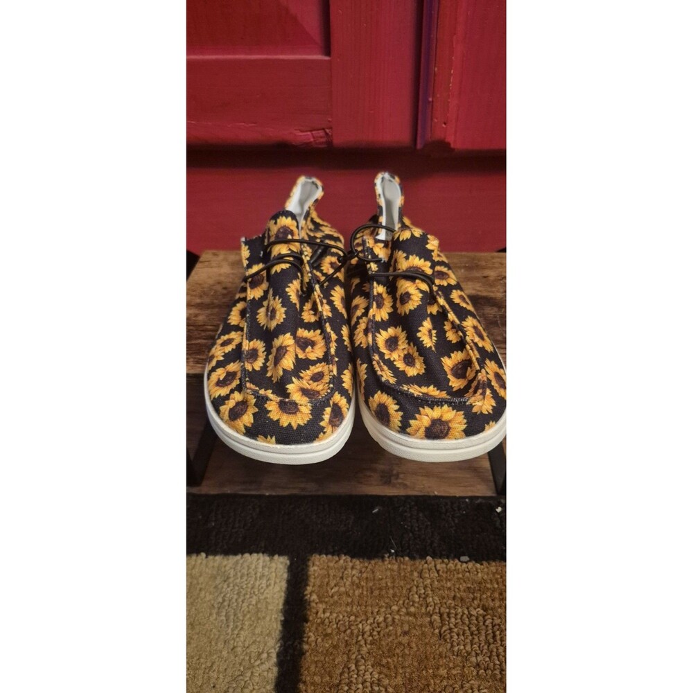 New Women Size 11 Canvas Sunflower Loafers Shoes Flats  Casual Slip On Sneakers
